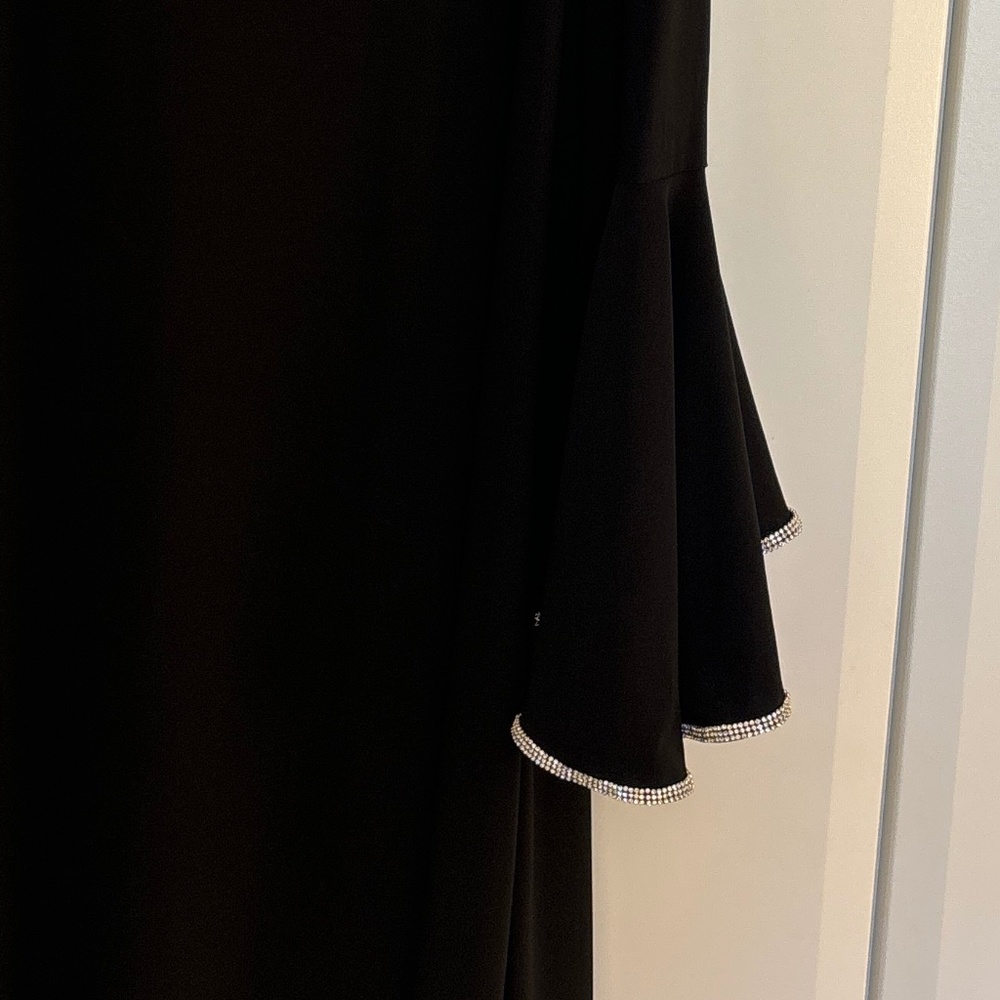 LBD - Picture 7 of 8